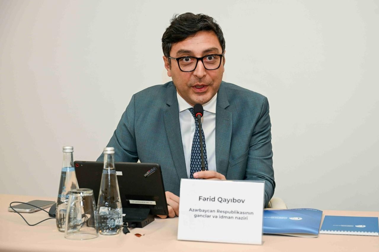 Vüqar Əhmədov yenidən federasiya prezidenti seçildi - FOTOLAR